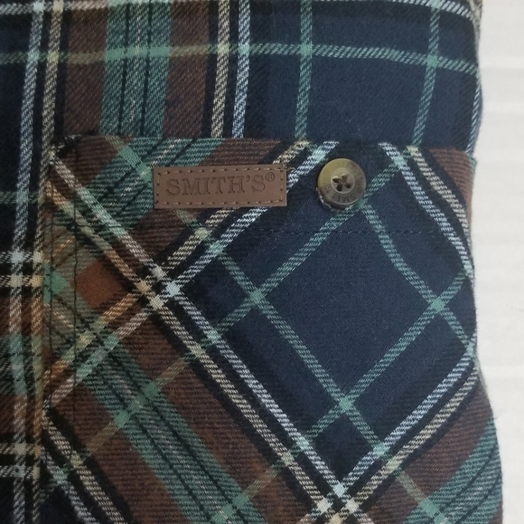 Flannel - Picture 5 of 12